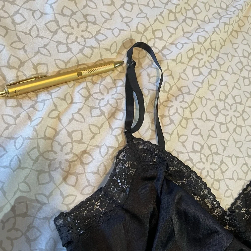 VTG‎ Vanity Fair Black Satin Lace Slip Dress Women's 40 L Sexy Coquette Witchy